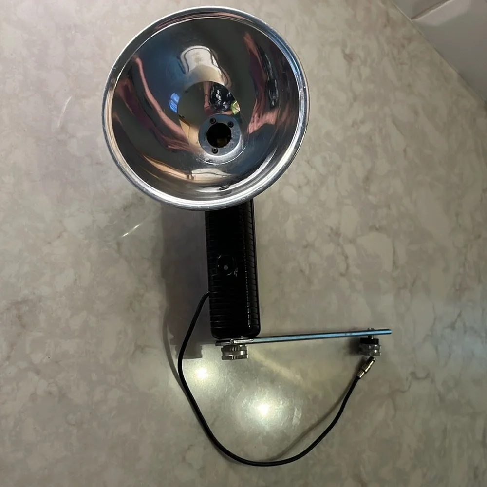 Vintage Kodak Standard Flashholder With Original Flash Bulbs home decor display